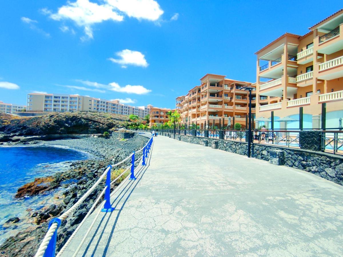 El Nautico Suites, The Beachfront Paradise San Miguel de Abona Exteriér fotografie