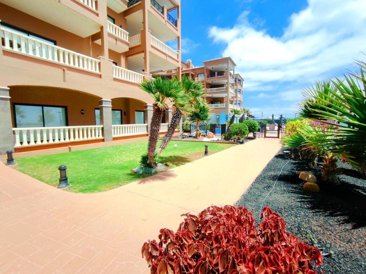 El Nautico Suites, The Beachfront Paradise San Miguel de Abona Exteriér fotografie